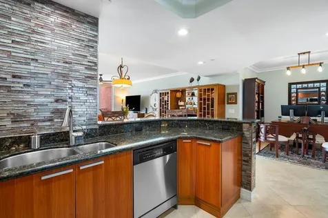 2650 Lake Shore Drive Riviera Beach FL 33404