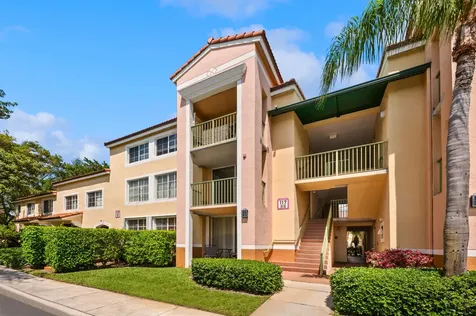 117 Yacht Club Way Hypoluxo FL 33462