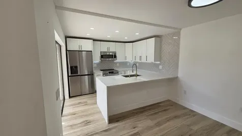 7311 73rd Way West Palm Beach FL 33407