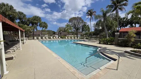 7311 73rd Way West Palm Beach FL 33407