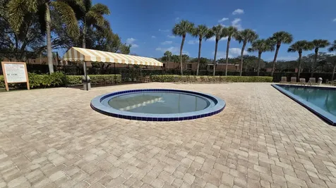 7311 73rd Way West Palm Beach FL 33407