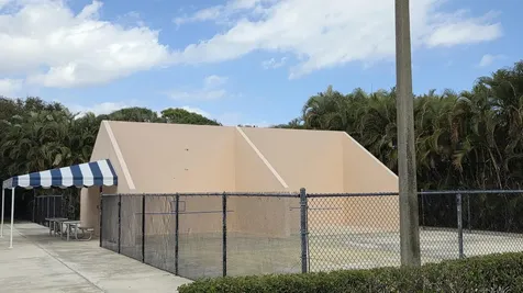 7311 73rd Way West Palm Beach FL 33407