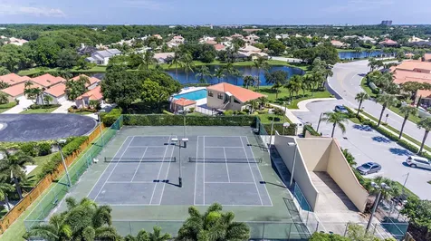 2690 Mikasa Drive Palm Beach Gardens FL 33410