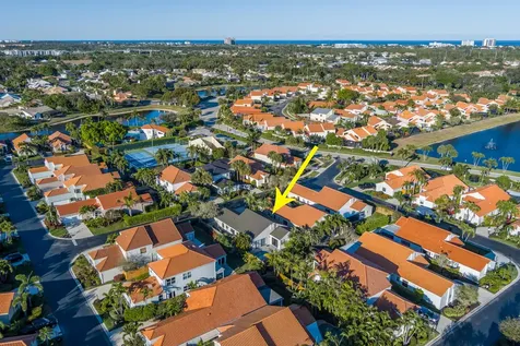 2690 Mikasa Drive Palm Beach Gardens FL 33410
