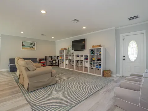 406 9th Court Vero Beach FL 32962