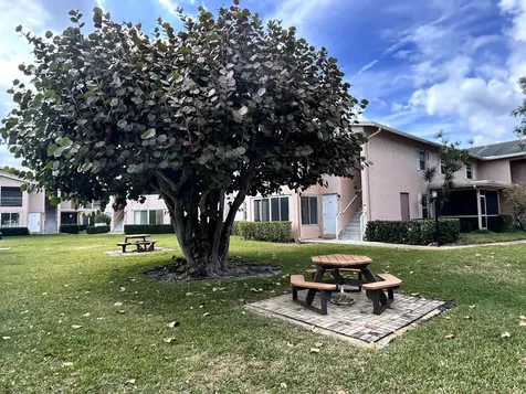 12386 Alternate A1a Palm Beach Gardens FL 33410