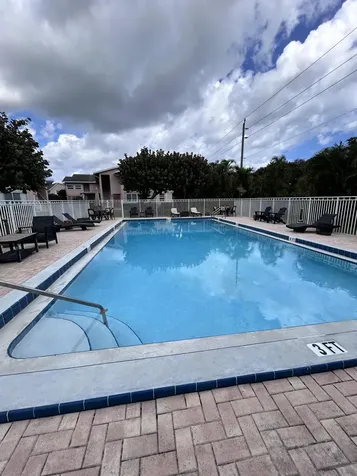 12386 Alternate A1a Palm Beach Gardens FL 33410