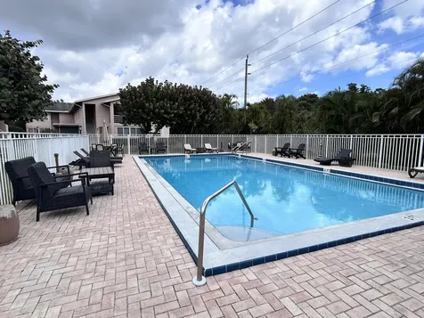 12386 Alternate A1a Palm Beach Gardens FL 33410
