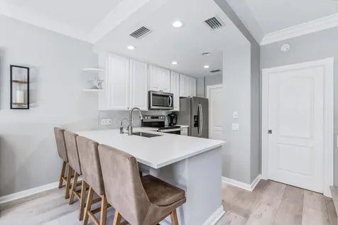 17 Oakleaf Court Tequesta FL 33469