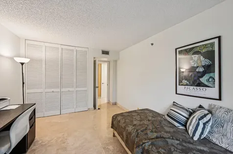 23200 Camino Del Mar Boca Raton FL 33433