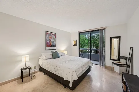 23200 Camino Del Mar Boca Raton FL 33433