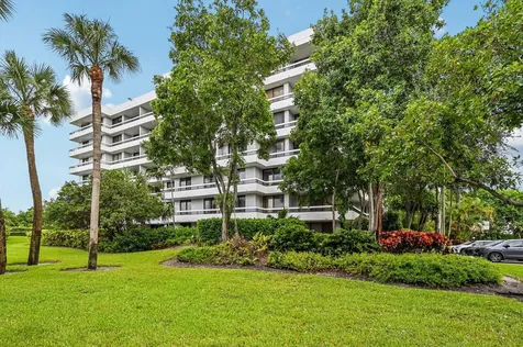 23200 Camino Del Mar Boca Raton FL 33433