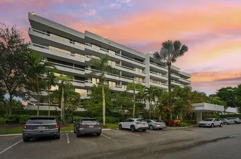 23200 Camino Del Mar Boca Raton FL 33433