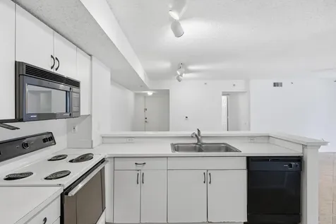 278 Village Boulevard Tequesta FL 33469
