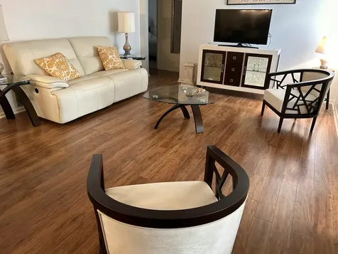 304 Knotty Pine Circle Greenacres FL 33463