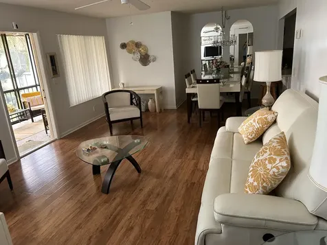 304 Knotty Pine Circle Greenacres FL 33463