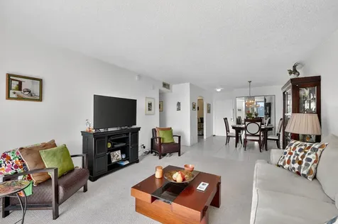 470 Executive Center Drive West Palm Beach FL 33401