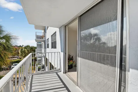 470 Executive Center Drive West Palm Beach FL 33401