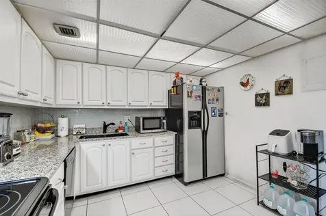 470 Executive Center Drive West Palm Beach FL 33401