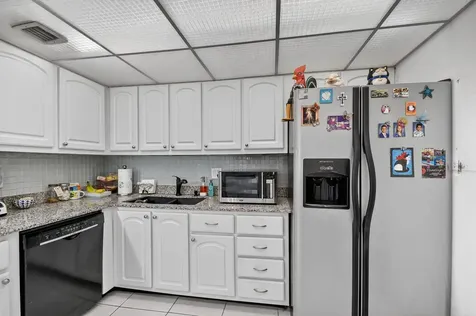 470 Executive Center Drive West Palm Beach FL 33401