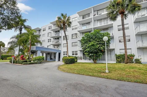 470 Executive Center Drive West Palm Beach FL 33401