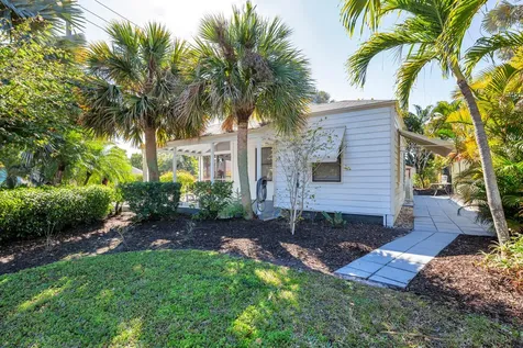 2401 Ridgeway Avenue West Palm Beach FL 33401