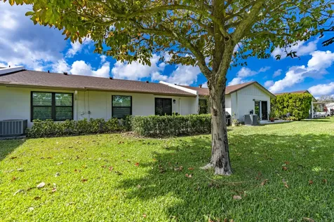 15812 Philodendron Circle Delray Beach FL 33484