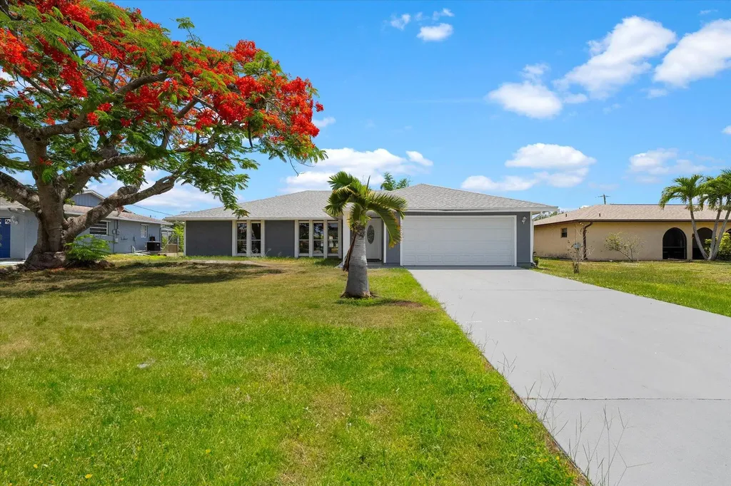 1991 Sw Gemini Lane Port Saint Lucie FL 34984