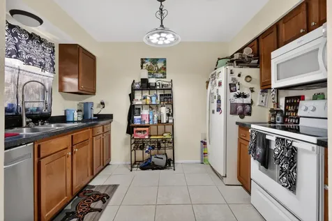 2289 Se Carnation Avenue Port Saint Lucie FL 34952