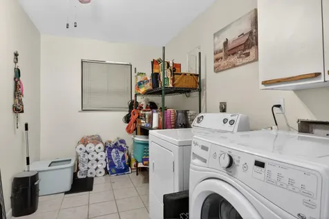 2289 Se Carnation Avenue Port Saint Lucie FL 34952