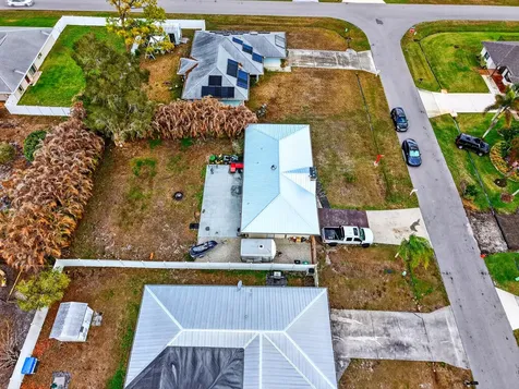 2289 Se Carnation Avenue Port Saint Lucie FL 34952