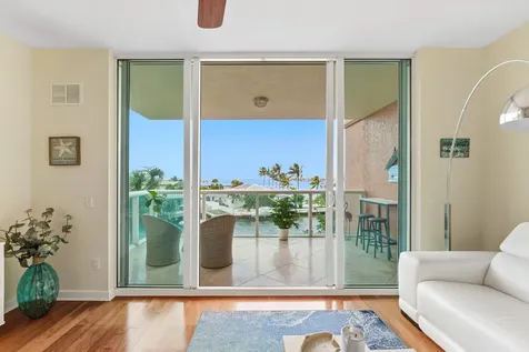 2650 Lake Shore Drive Riviera Beach FL 33404