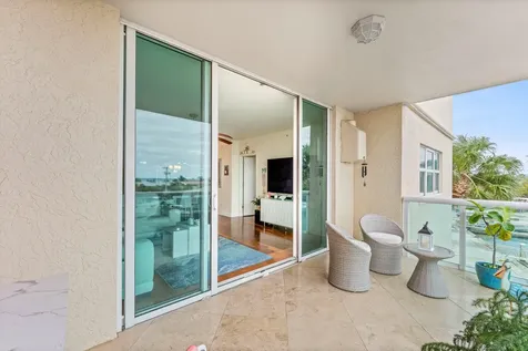 2650 Lake Shore Drive Riviera Beach FL 33404