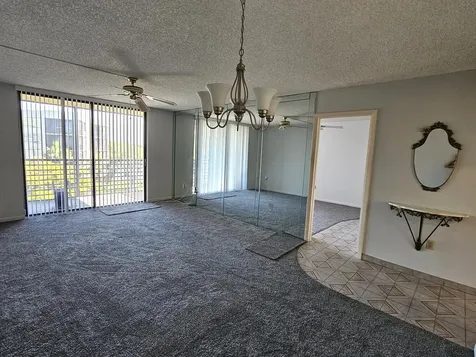 1001 Colony Point Circle Pembroke Pines FL 33026