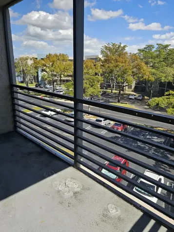 1001 Colony Point Circle Pembroke Pines FL 33026