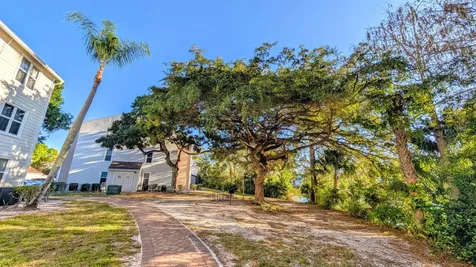 2319 N Congress Avenue Boynton Beach FL 33426