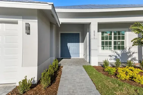 5271 Nw Mayfield Lane Port Saint Lucie FL 34983