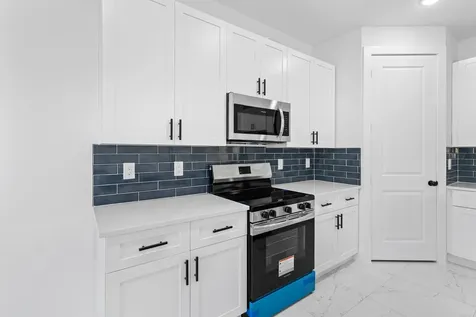 5271 Nw Mayfield Lane Port Saint Lucie FL 34983