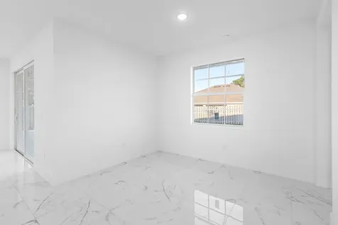 5271 Nw Mayfield Lane Port Saint Lucie FL 34983