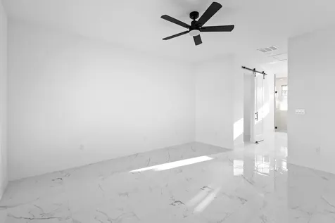 5271 Nw Mayfield Lane Port Saint Lucie FL 34983