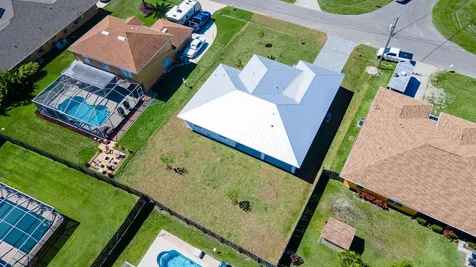 5271 Nw Mayfield Lane Port Saint Lucie FL 34983