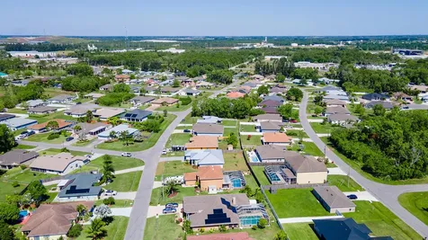 5271 Nw Mayfield Lane Port Saint Lucie FL 34983