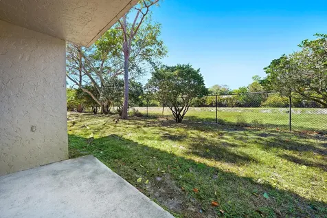 1661 Balfour Point Drive West Palm Beach FL 33411