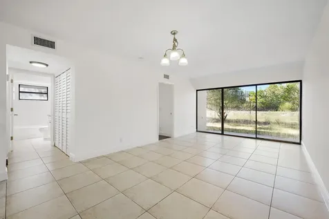 1661 Balfour Point Drive West Palm Beach FL 33411