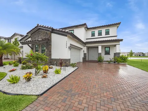 1325 Whitcombe Drive Royal Palm Beach FL 33411