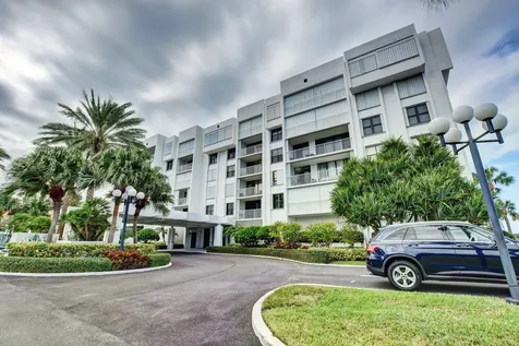 2860 S Ocean Boulevard Palm Beach FL 33480