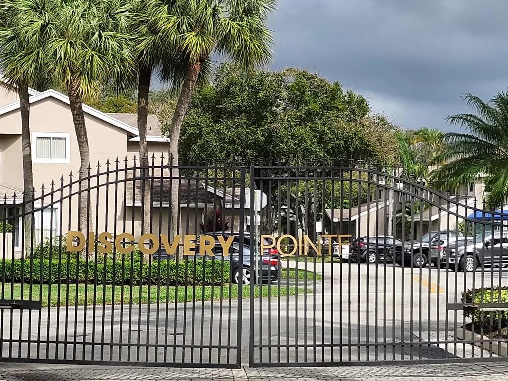 1919 Discovery Circle Deerfield Beach FL 33442