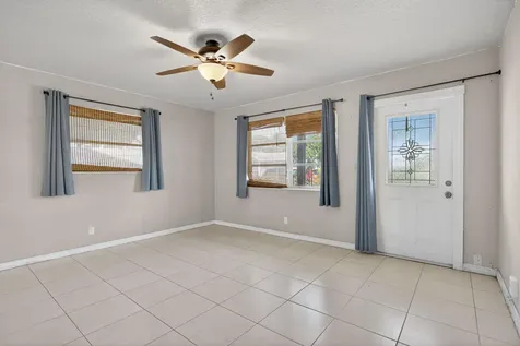 4561 Nw 16th Avenue Tamarac FL 33309