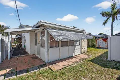 4561 Nw 16th Avenue Tamarac FL 33309