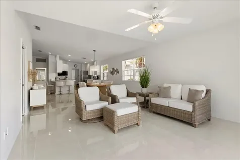 10847 Sw Dardanelle Drive Port Saint Lucie FL 34987